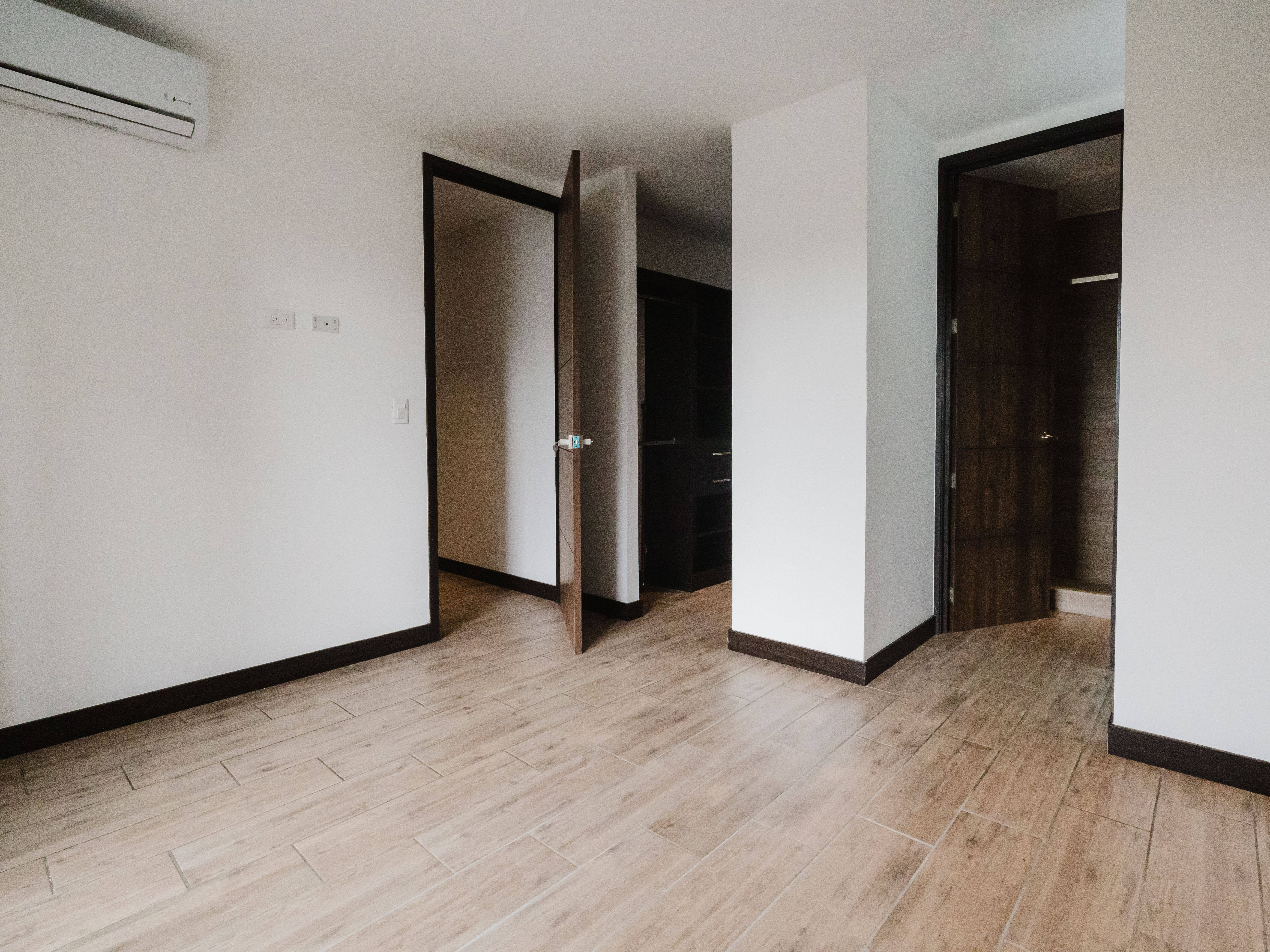 APARTAMENTO ZONA 10, EDIFICIO MÁRQUEZ DE OAKLAND