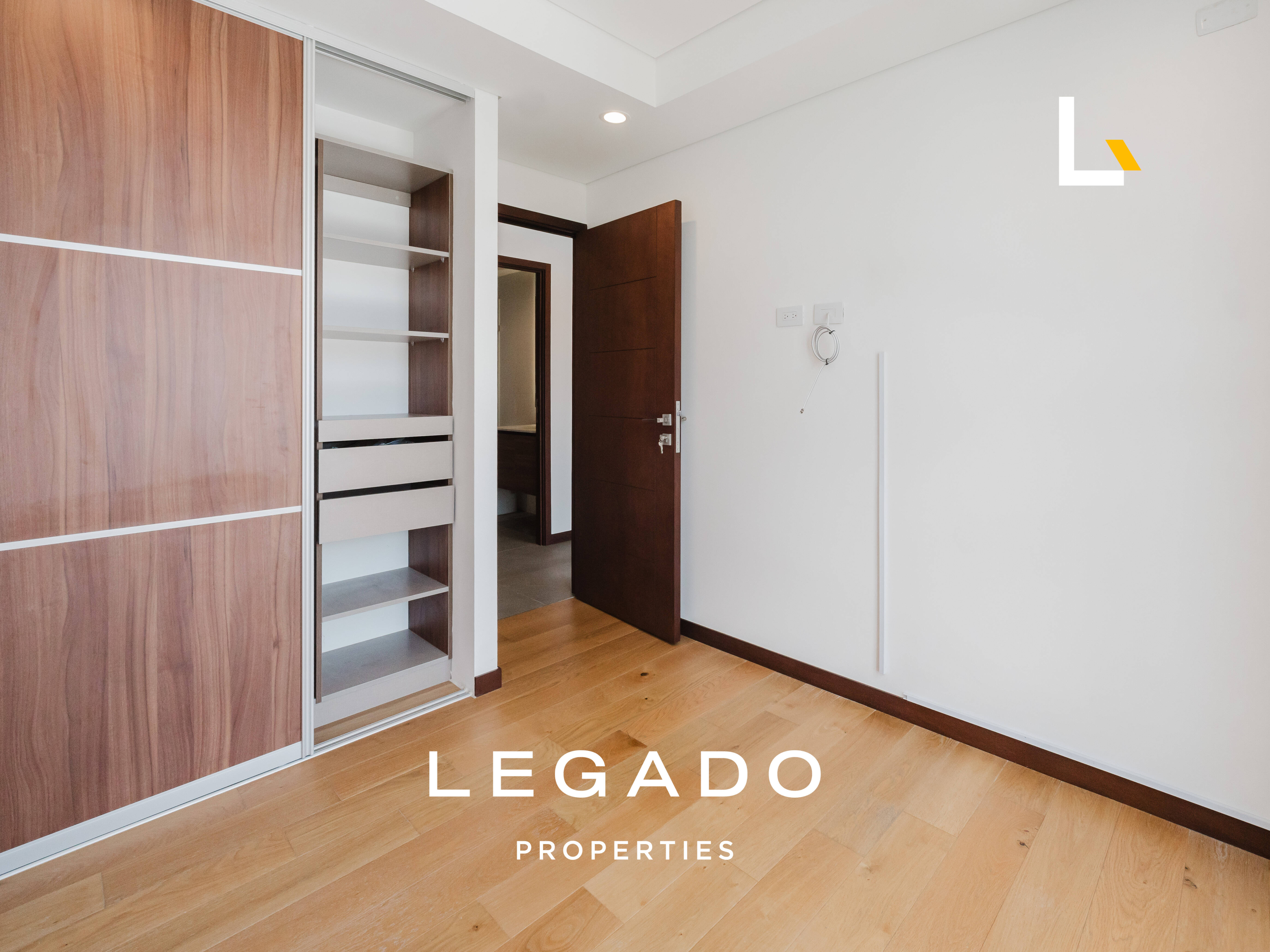 APARTAMENTO ZONA 14, EDIFICIO RESERVA QUINTA AVENIDA
