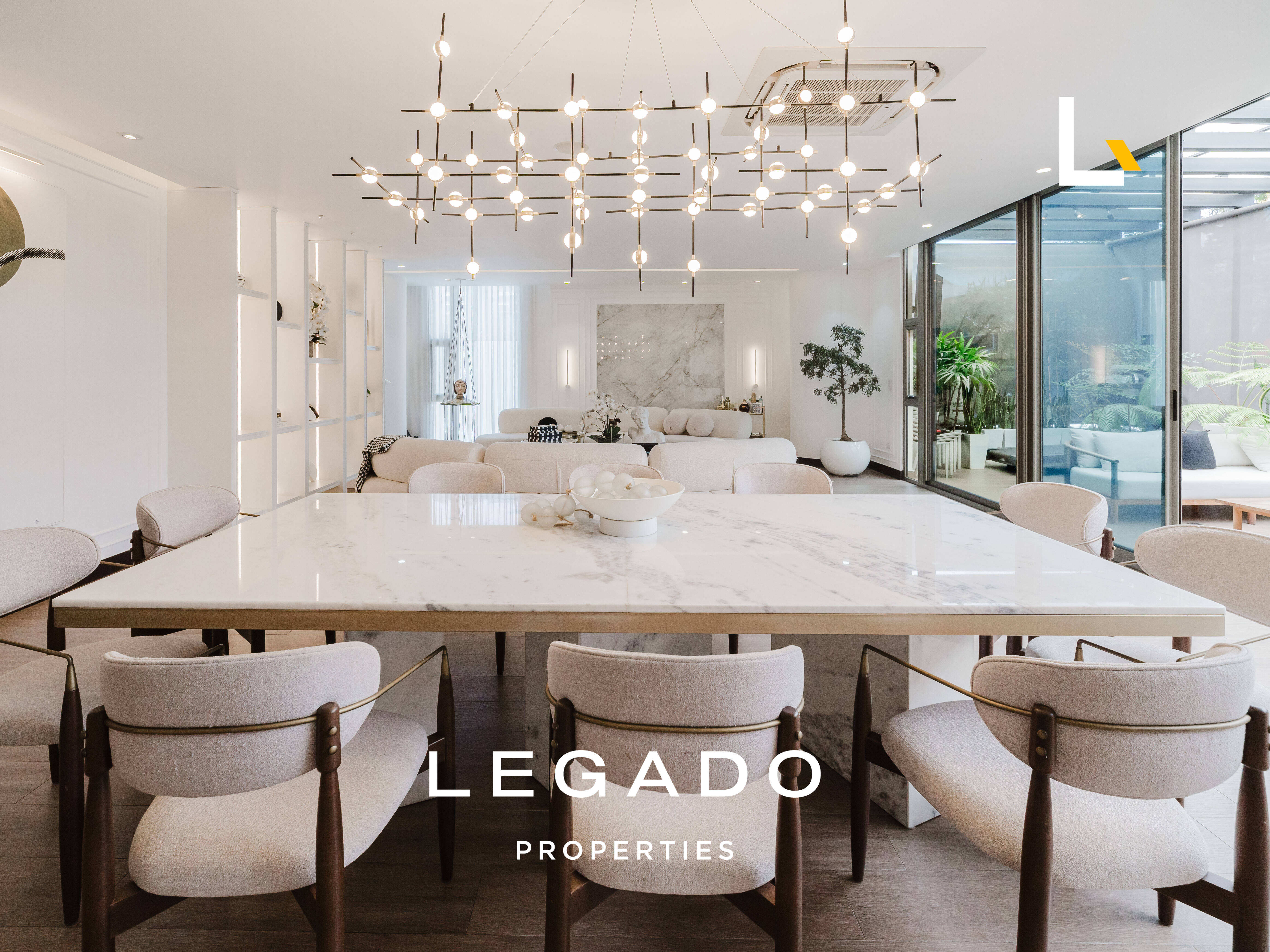 APARTAMENTO ZONA 15, EDIFICIO CAPRESSE