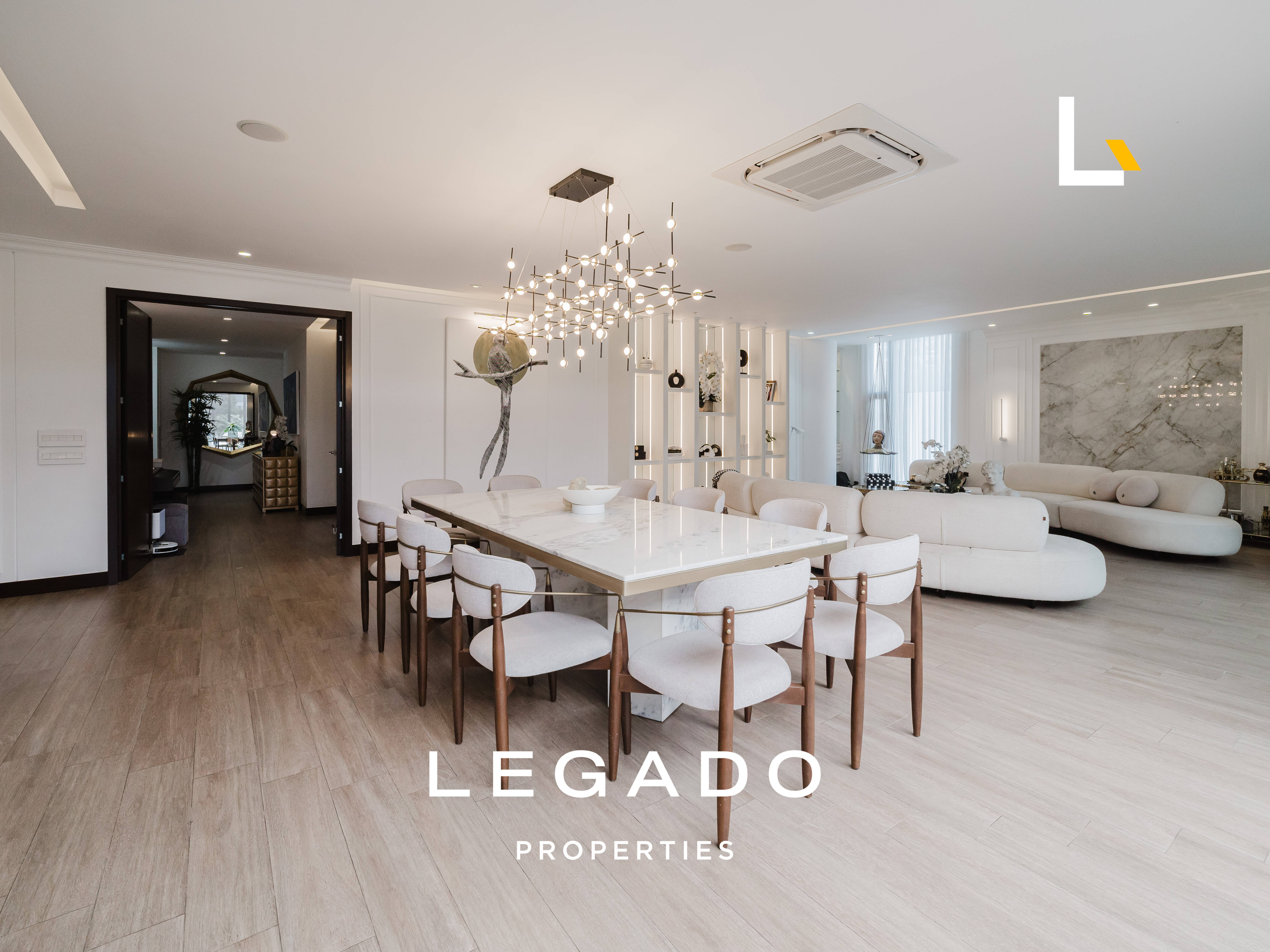 APARTAMENTO ZONA 15, EDIFICIO CAPRESSE