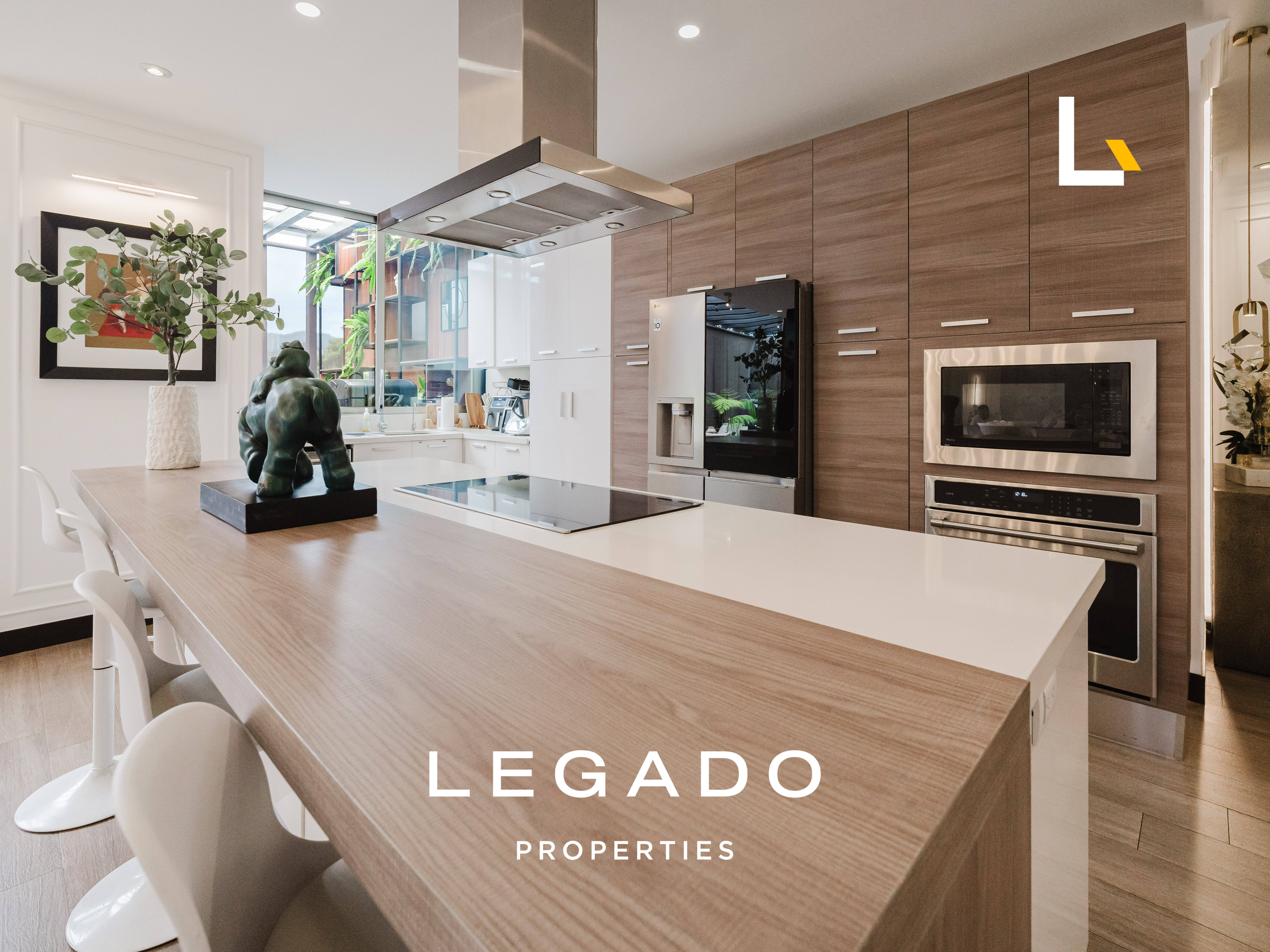 APARTAMENTO ZONA 15, EDIFICIO CAPRESSE