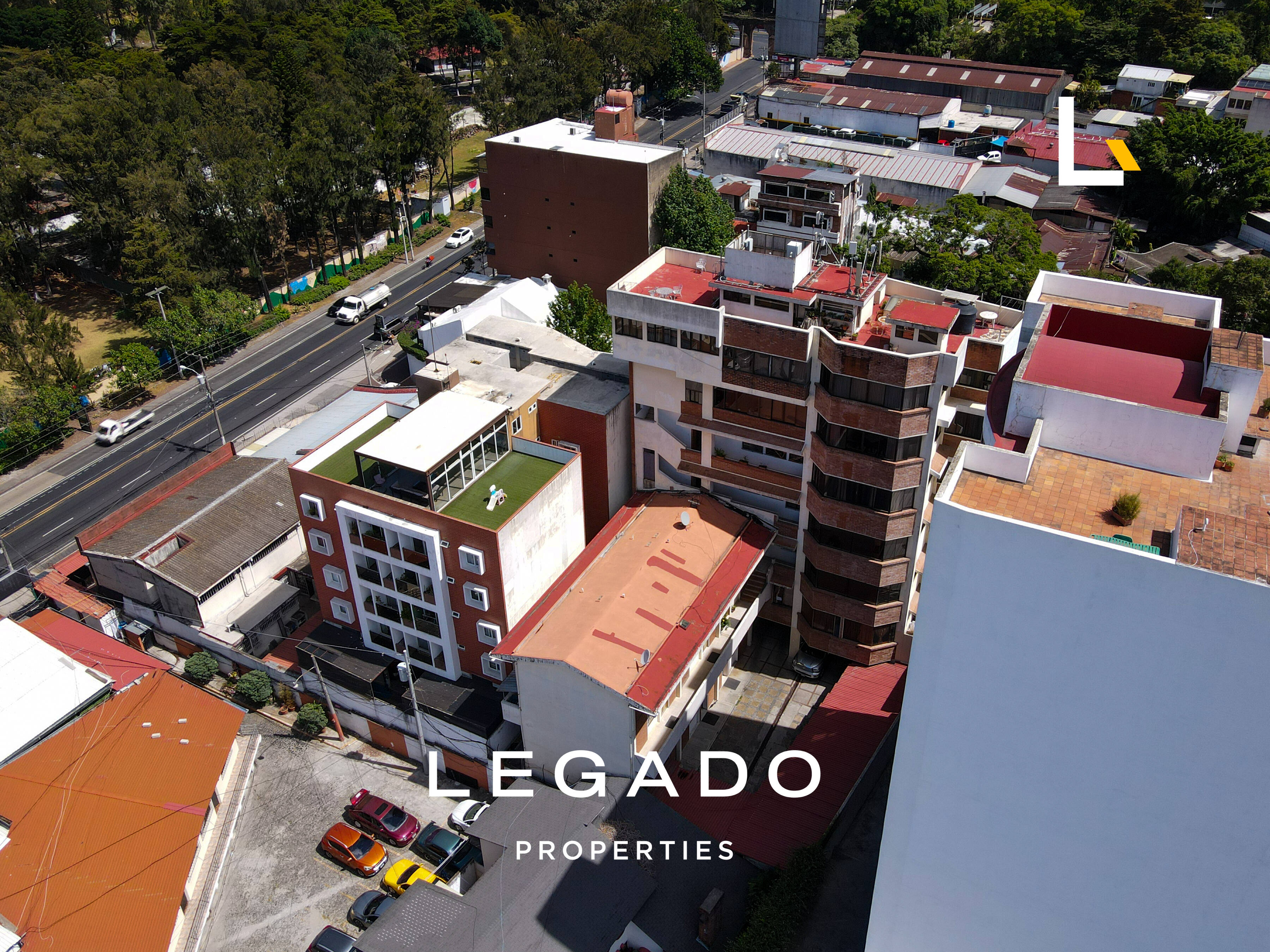 EDIFICIO ZONA 13, AVENIDA HINCAPIE