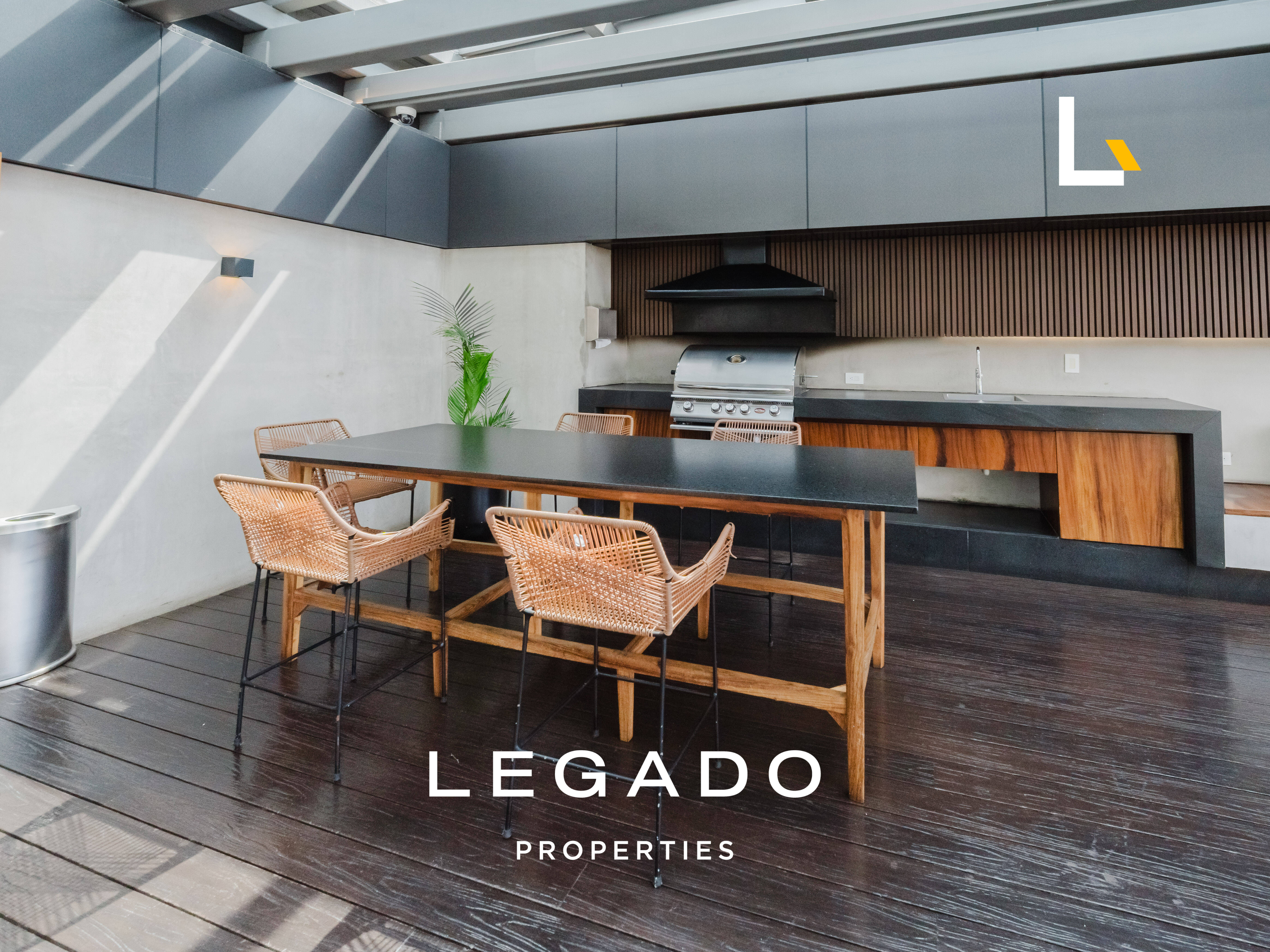 APARTAMENTO ZONA 10, EDIFICIO AVIA