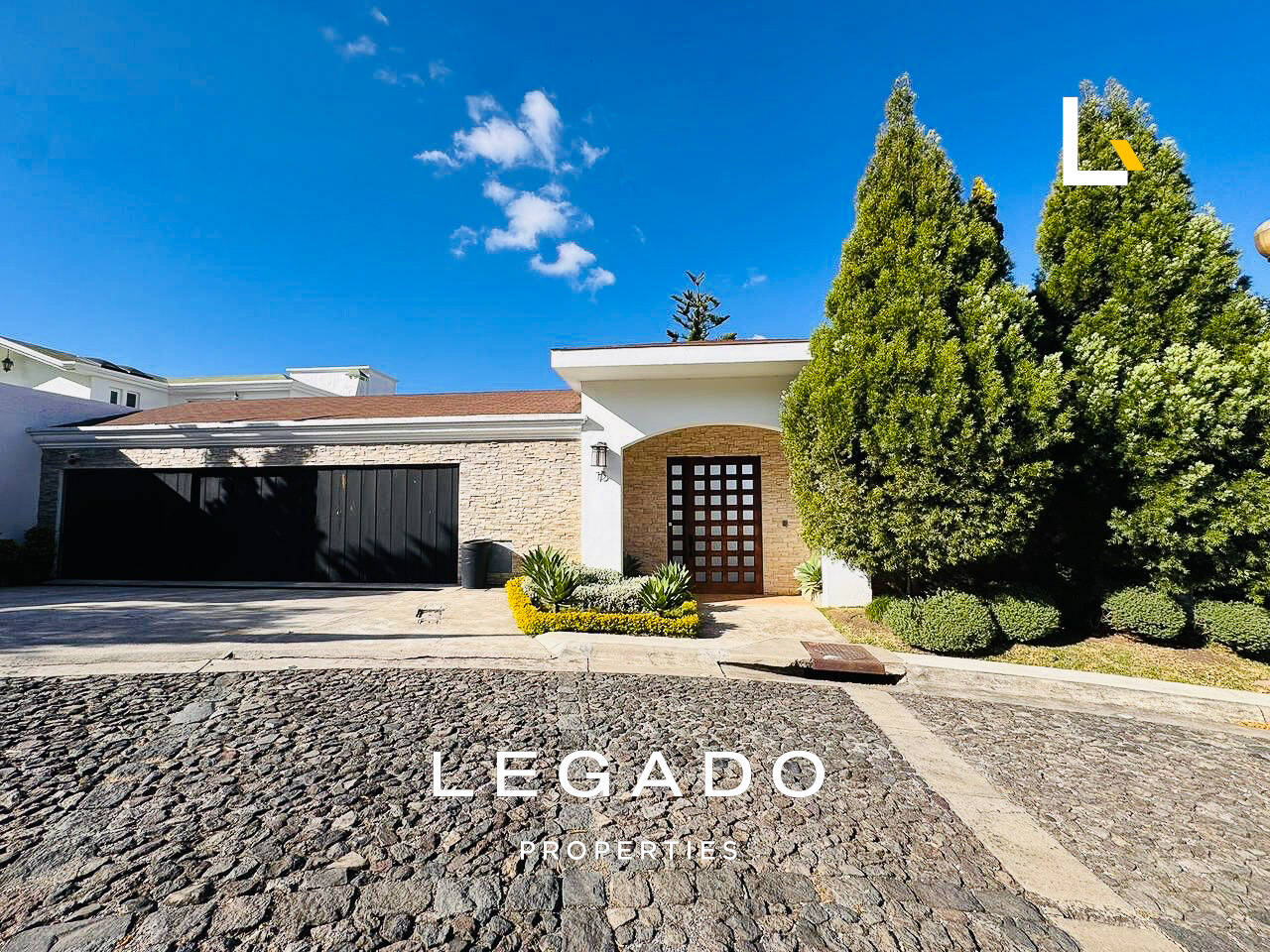 CASA CAES, CONDOMINIO VISTALVALLE