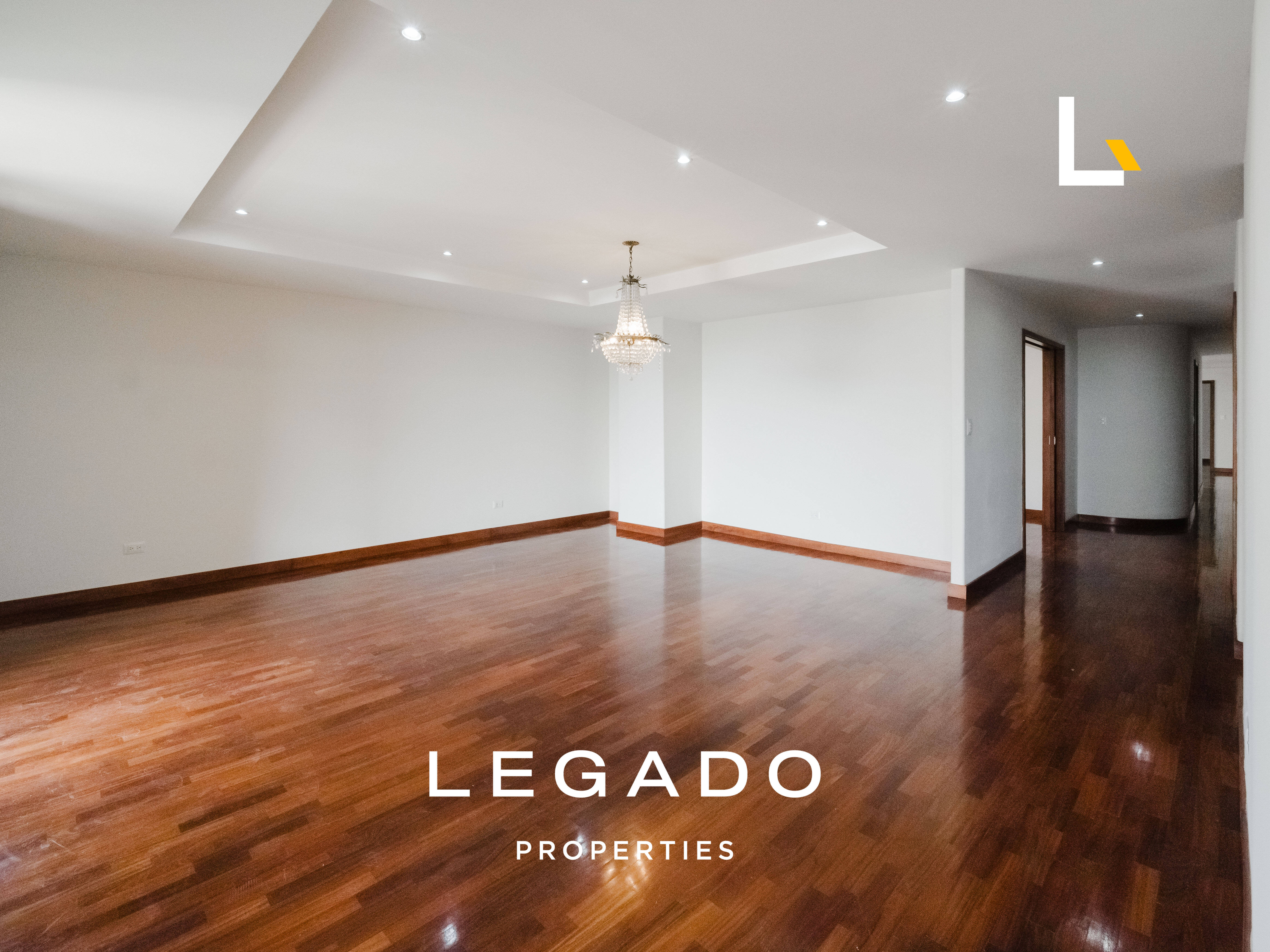 APARTAMENTO ZONA 14, EDIFICIO AKOYA
