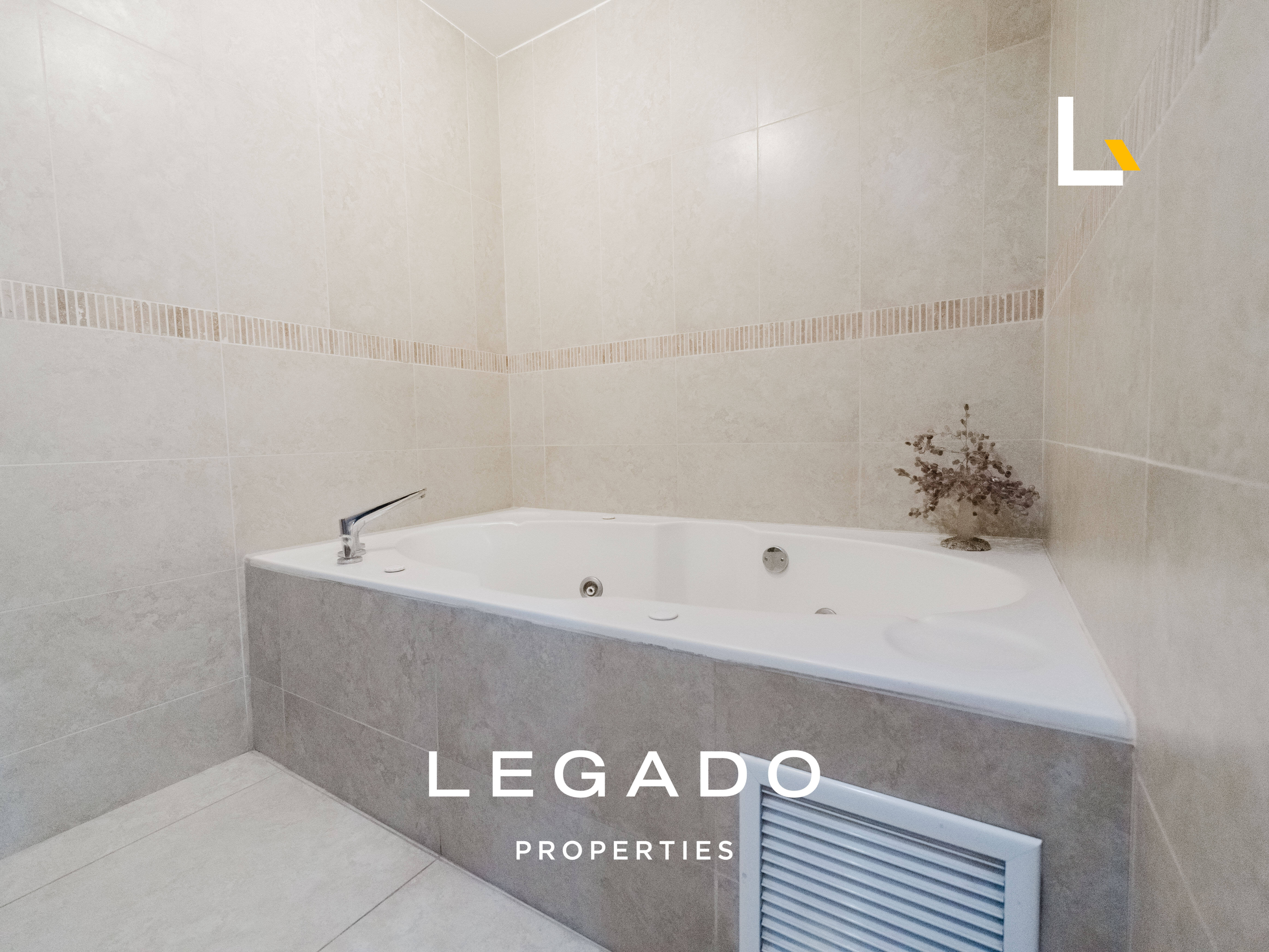 APARTAMENTO ZONA 14, EDIFICIO AKOYA