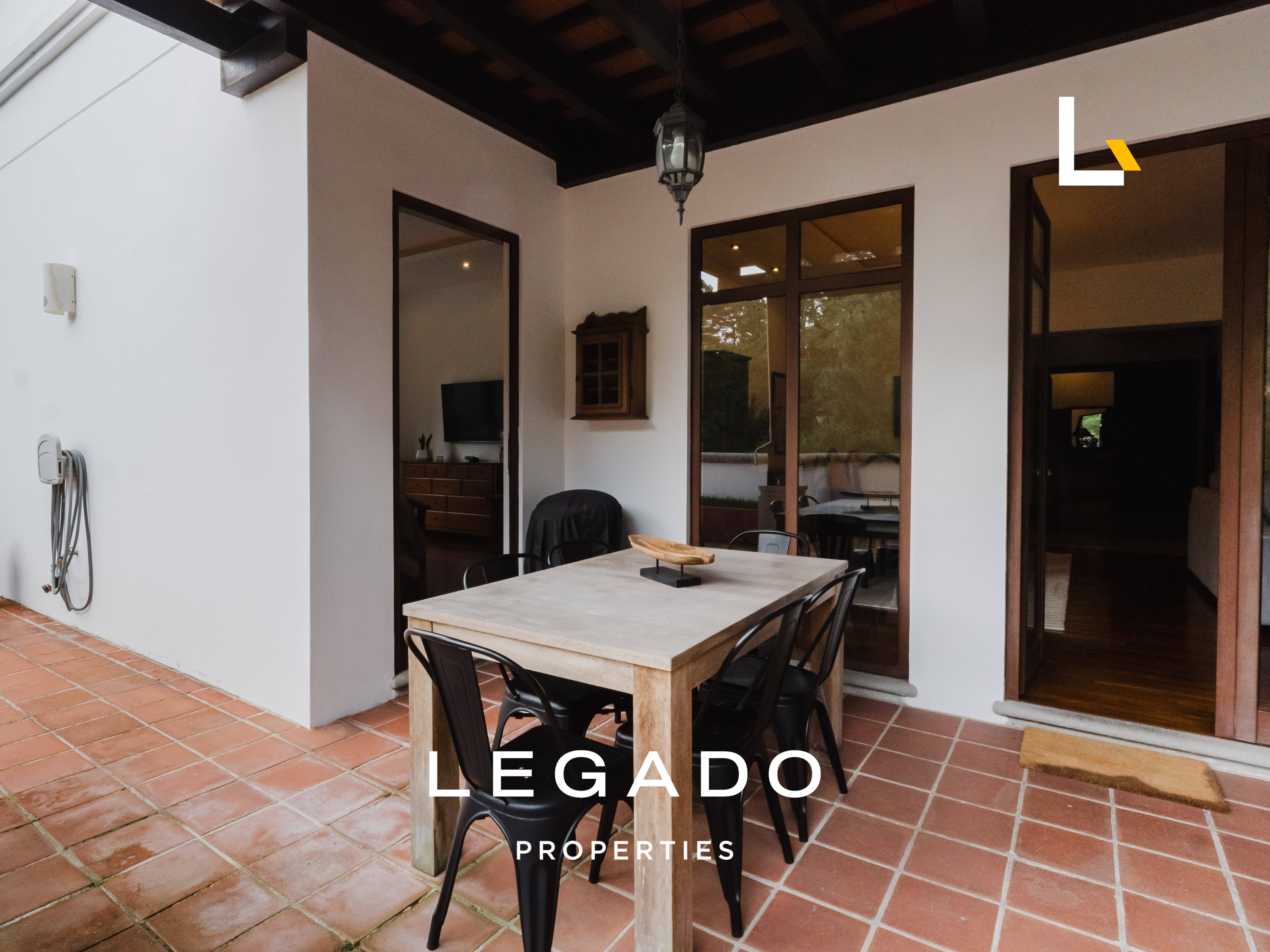 APARTAMENTO KM 14.5 CAES, ALBEREDA LA ESPAÑOLA