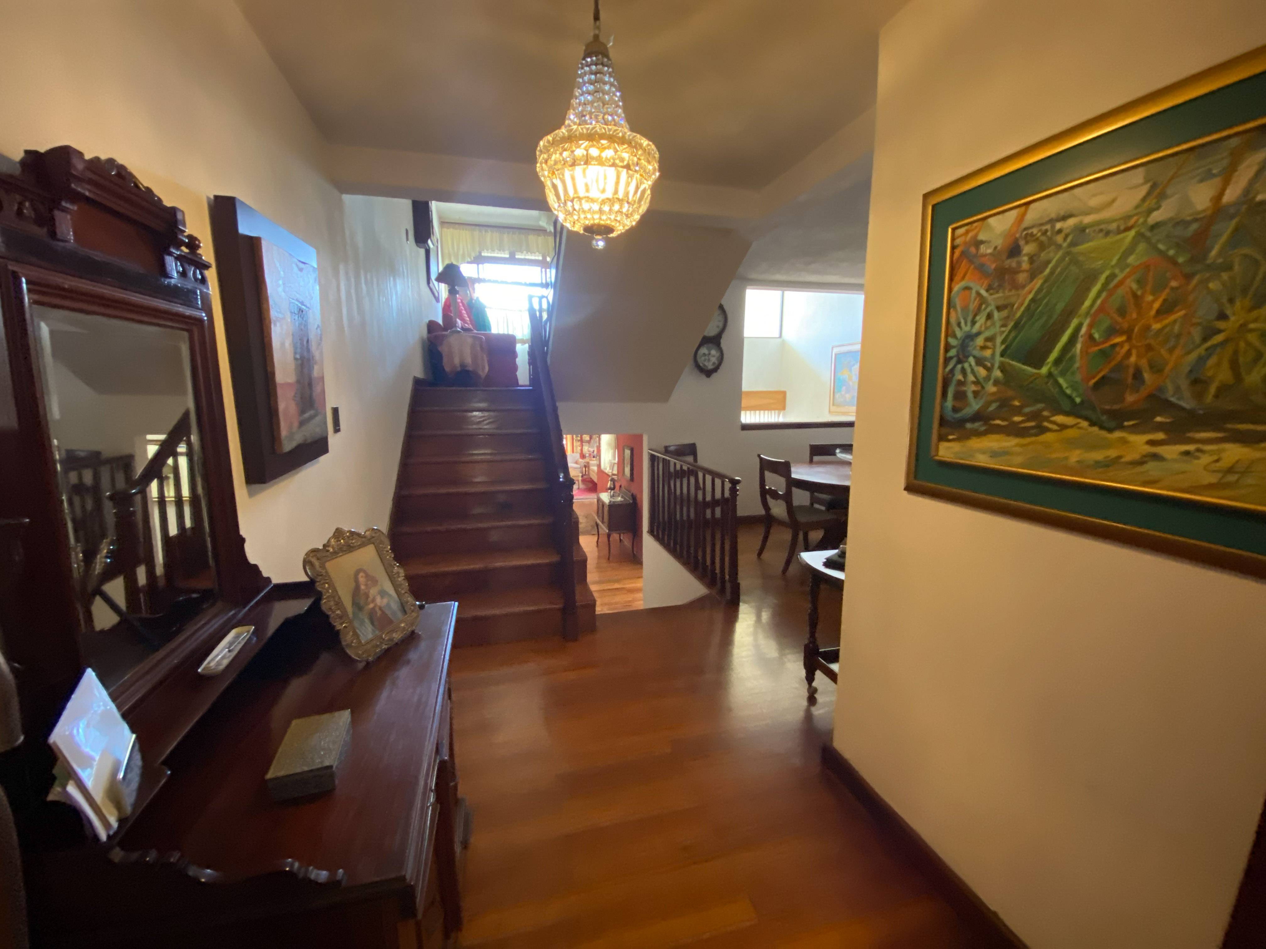 TOWNHOUSE, ZONA 15, VH2