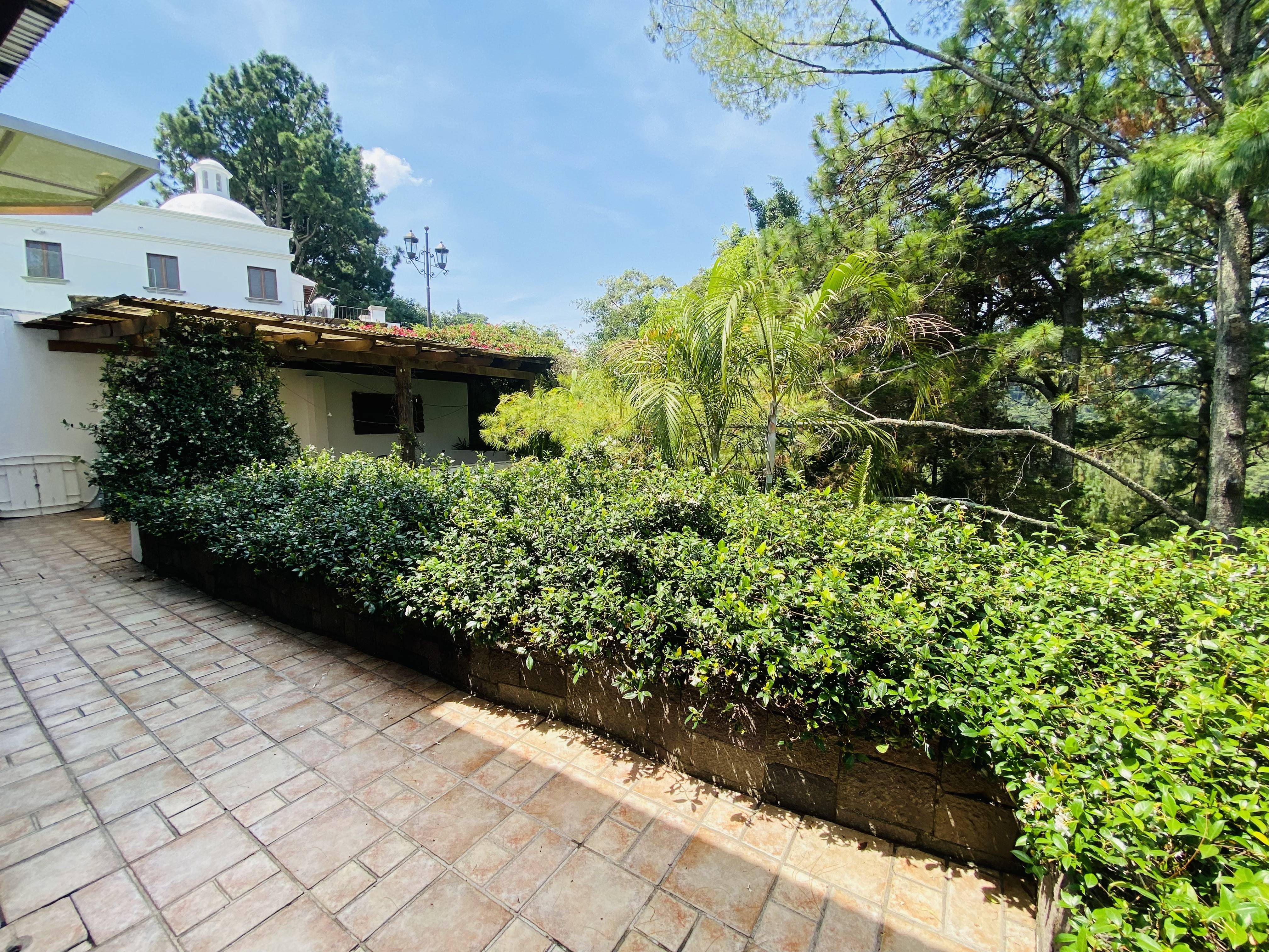 CASA, CONDOMINIO EL PRADO, A 5 MIN DE Z. 10