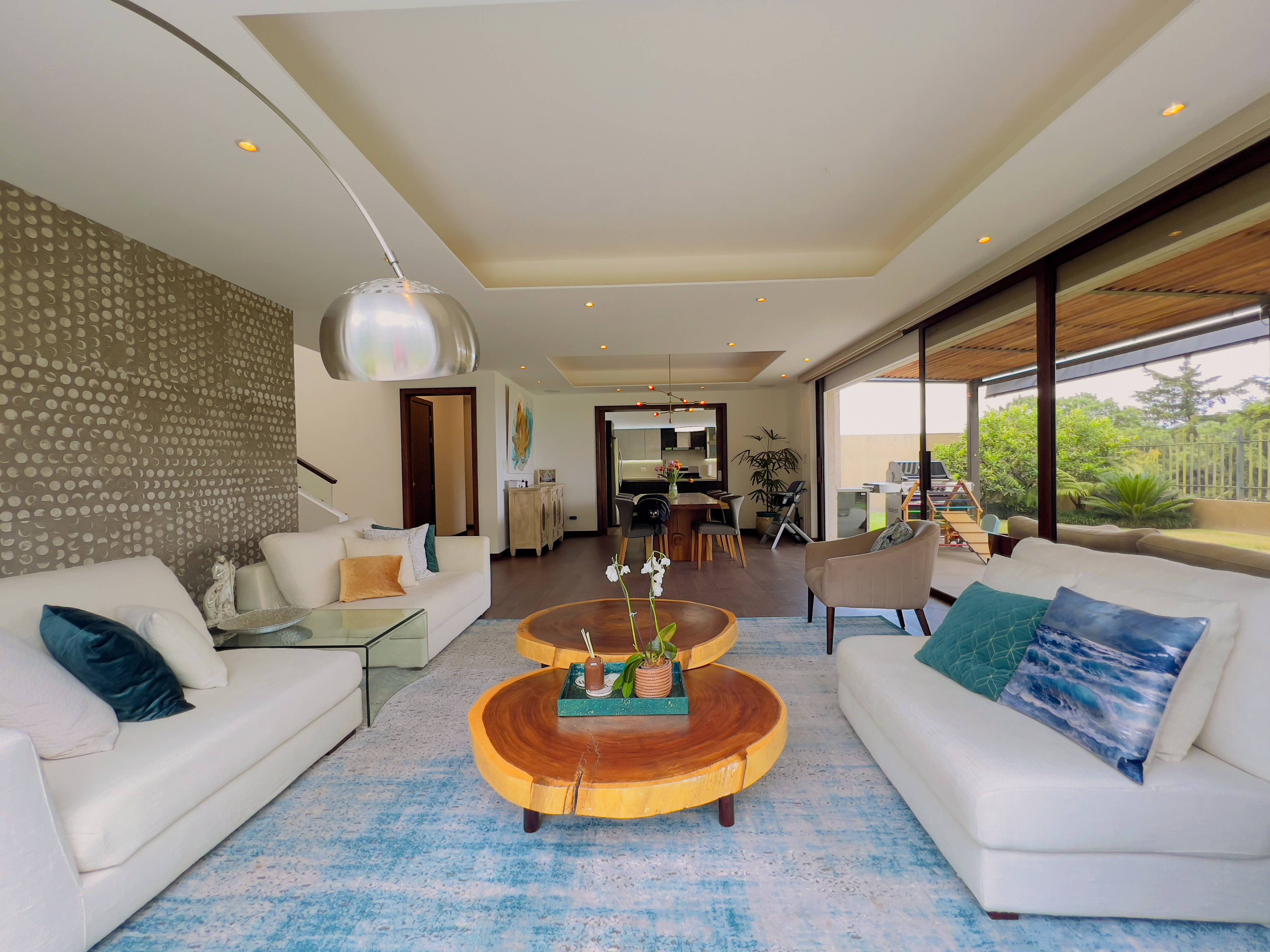 CASA Z. 16, COND. LOMAS DE SAN ISIDRO, EL MIRADOR