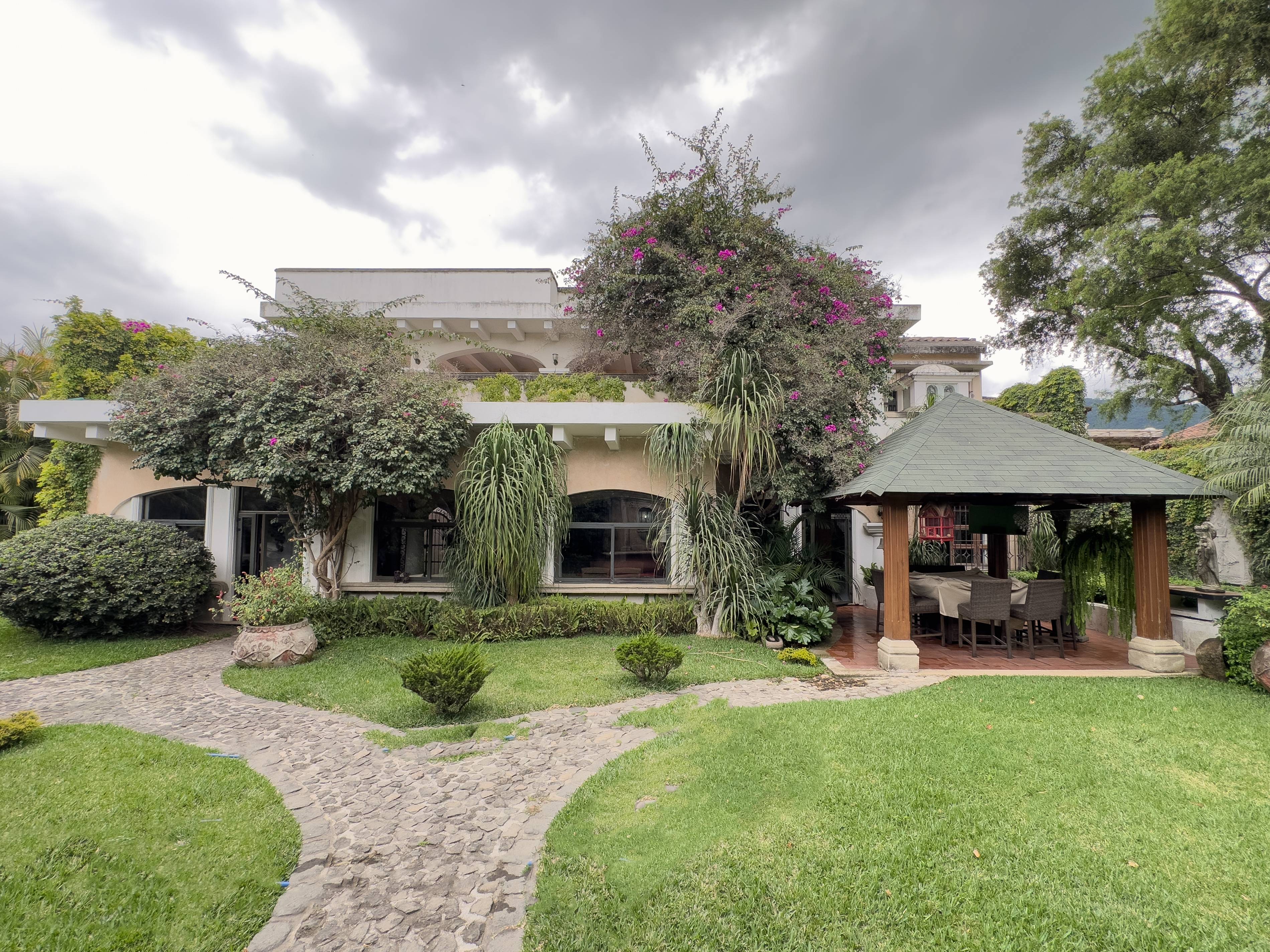CASA, ANTIGUA GUATEMALA, COND. BOSQUES DE ANTIGUA