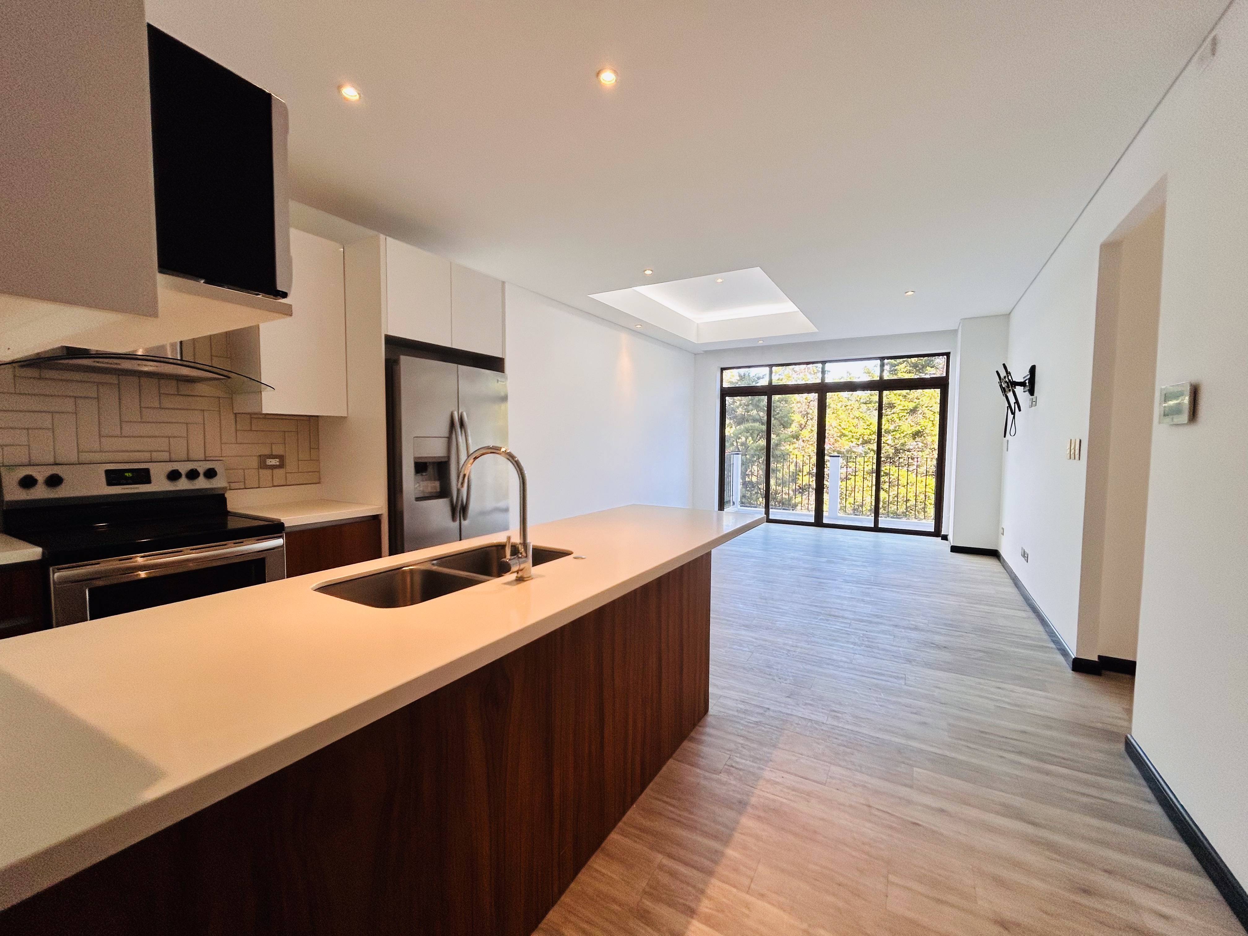 APARTAMENTO, ZONA 16, EDIFICIO LIRIOS DE CAYALA 2