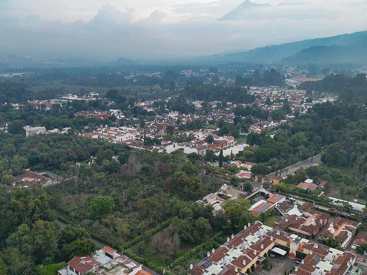 TERRENO, ANTIGUA GUATEMALA