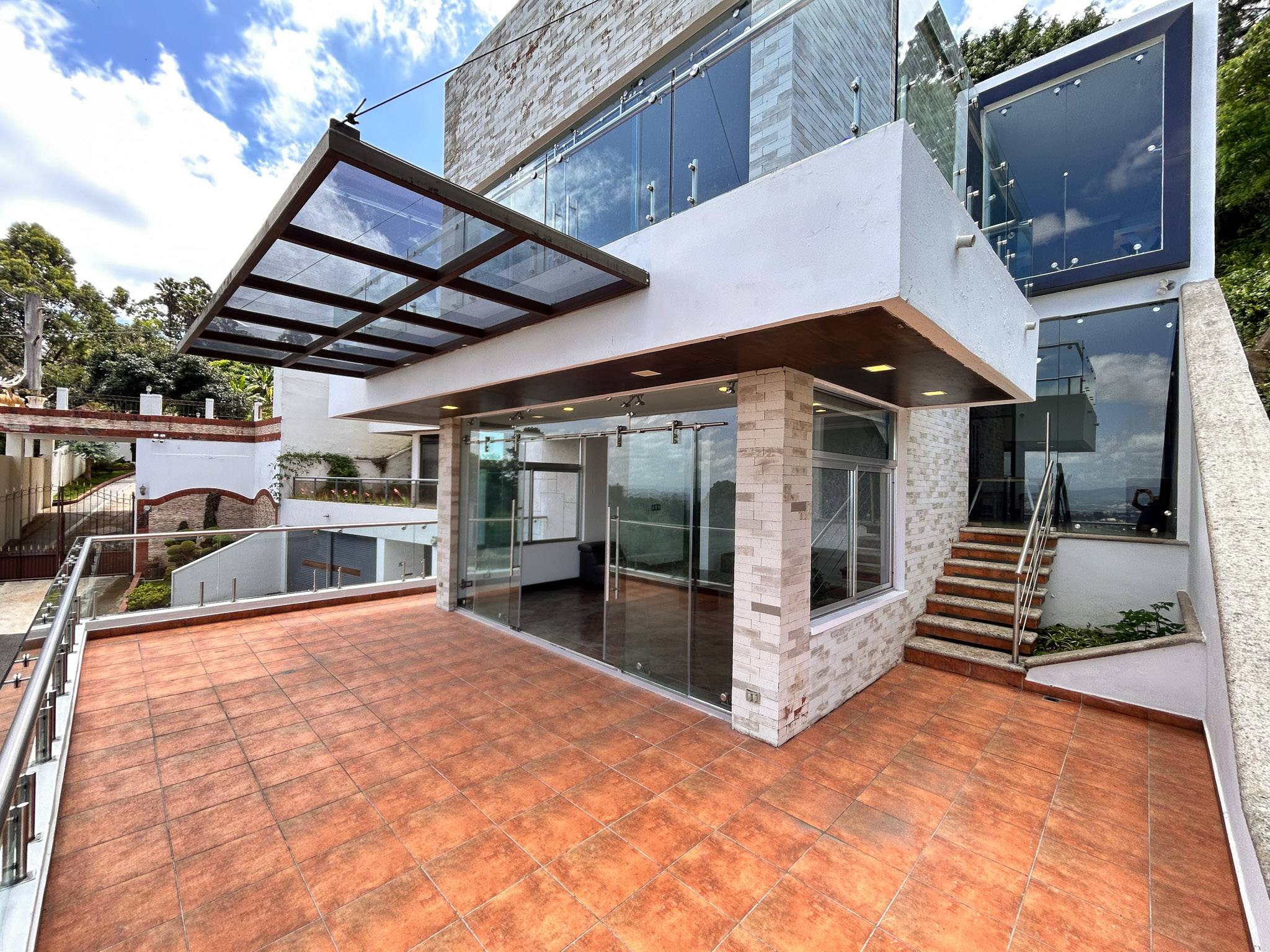 CASA, CAES, CONDOMINIO LA MIRADA