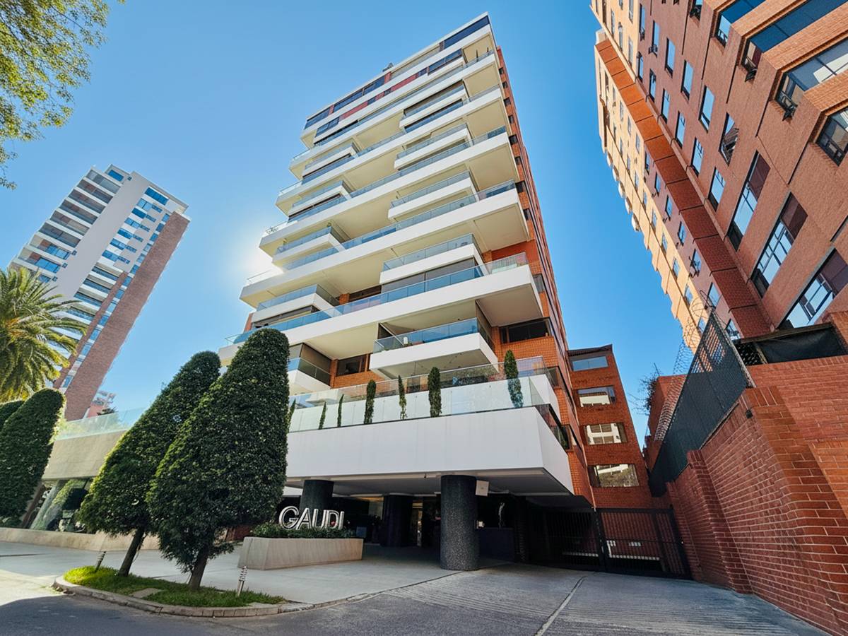 APARTAMENTO ZONA 14, EDIFICIO PERMIERE GAUDI
