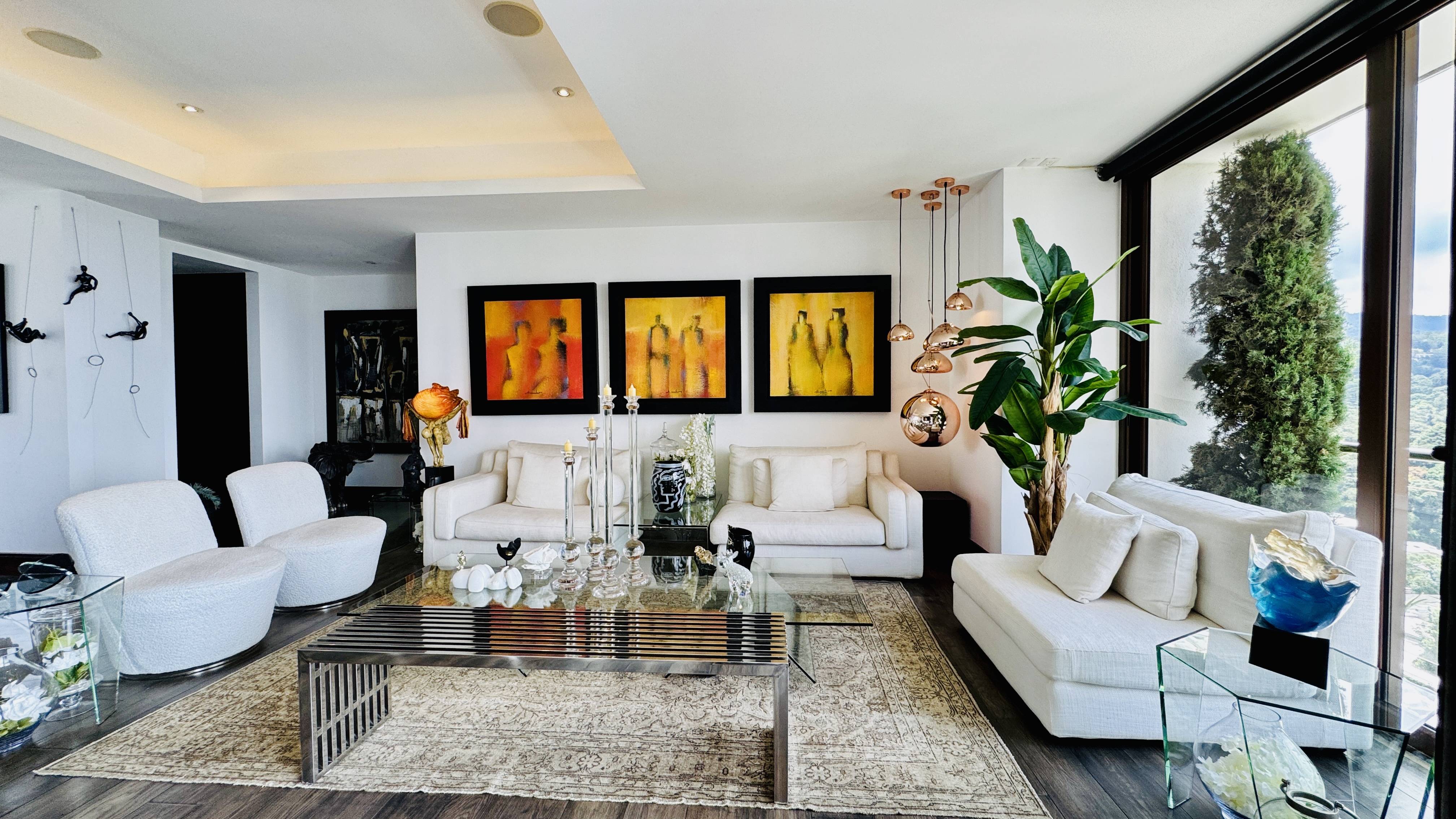 APARTAMENTO ZONA 15, EDIFICIO LA HERRADURA