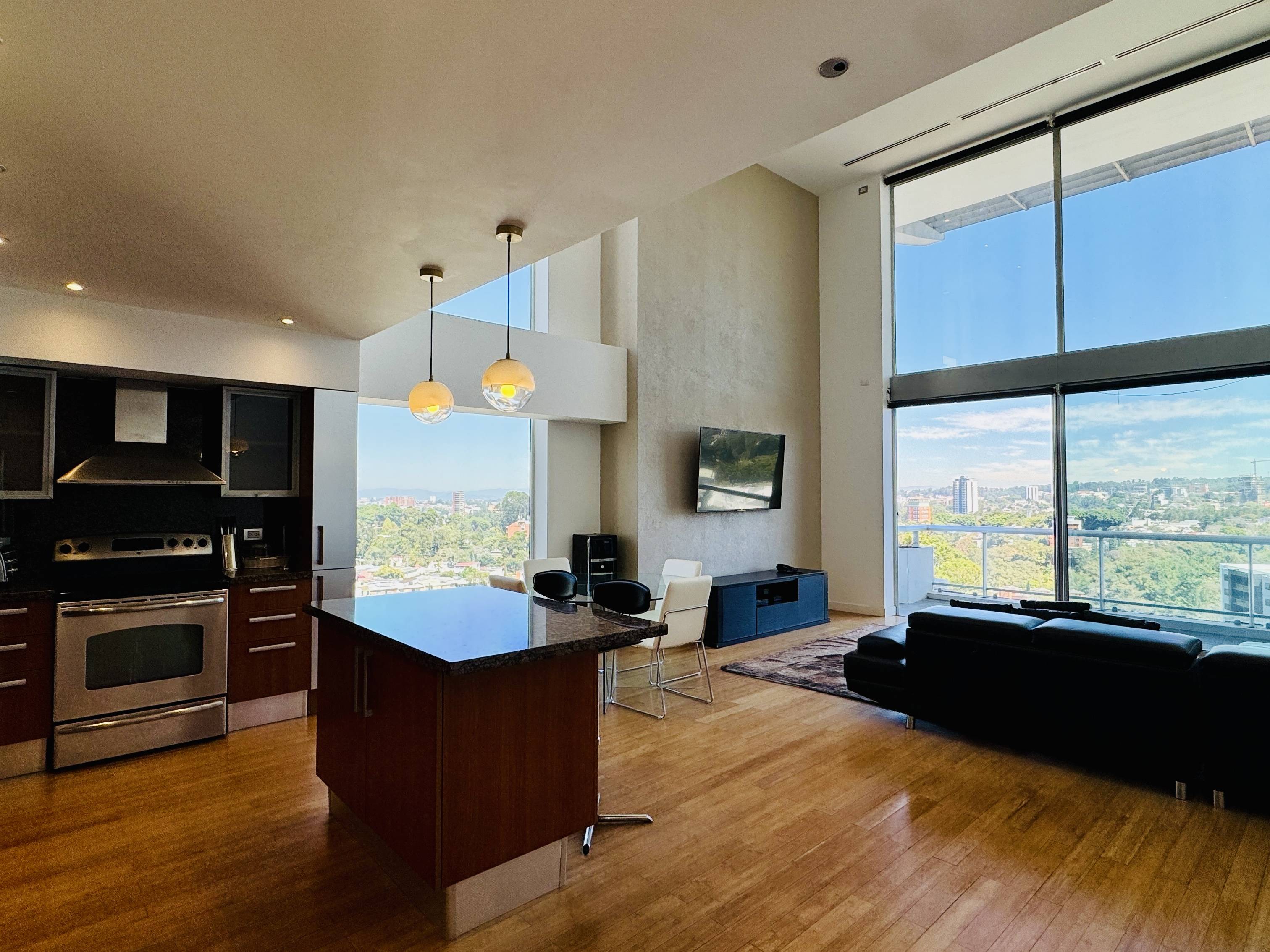 APARTAMENTO ZONA 10, EDIFICIO ATRIUM