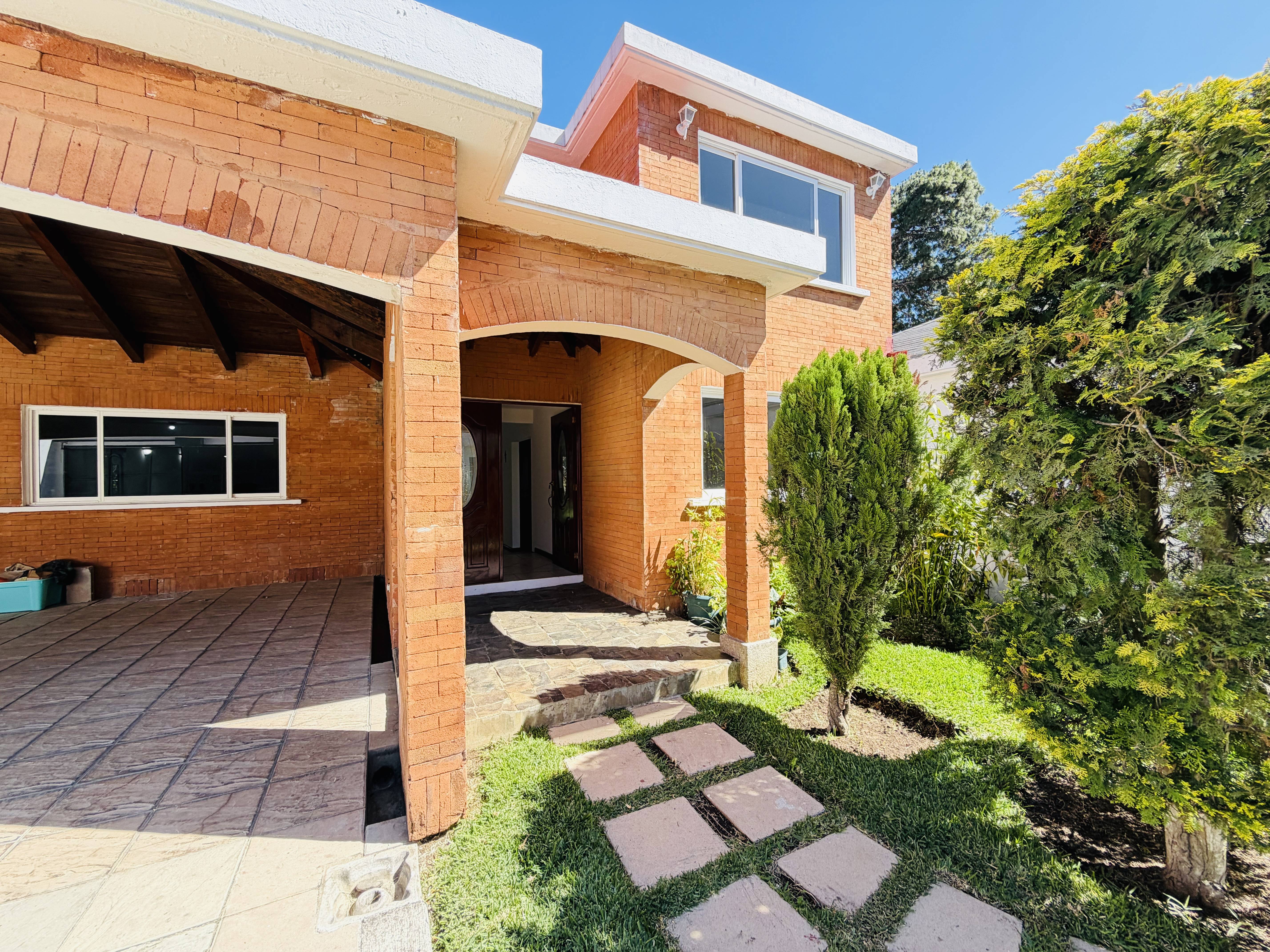 CASA CAES, RESIDENCIALES SAN ANTONIO
