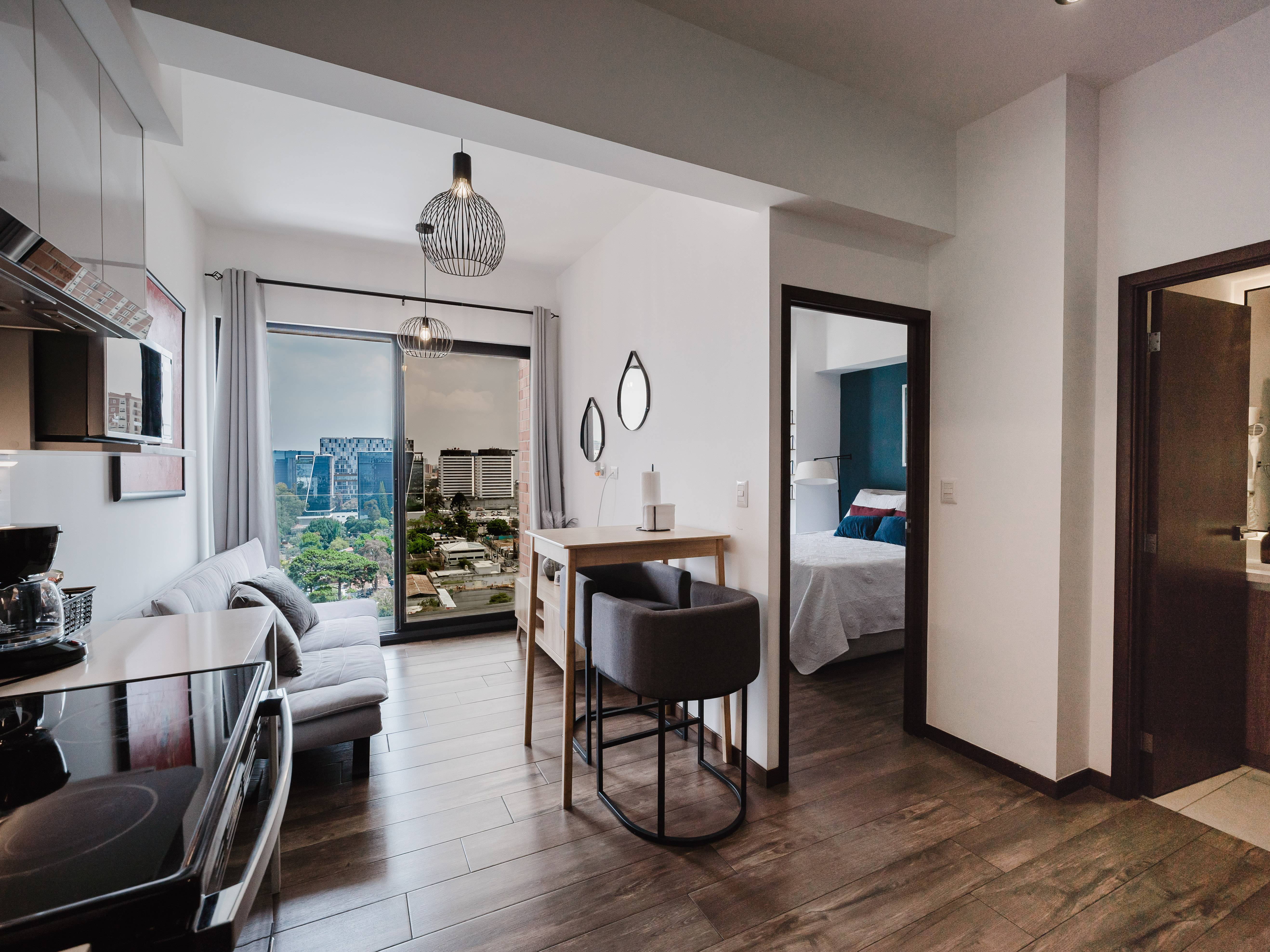 APARTAMENTO ZONA 10, EDIFICIO BRUNELO