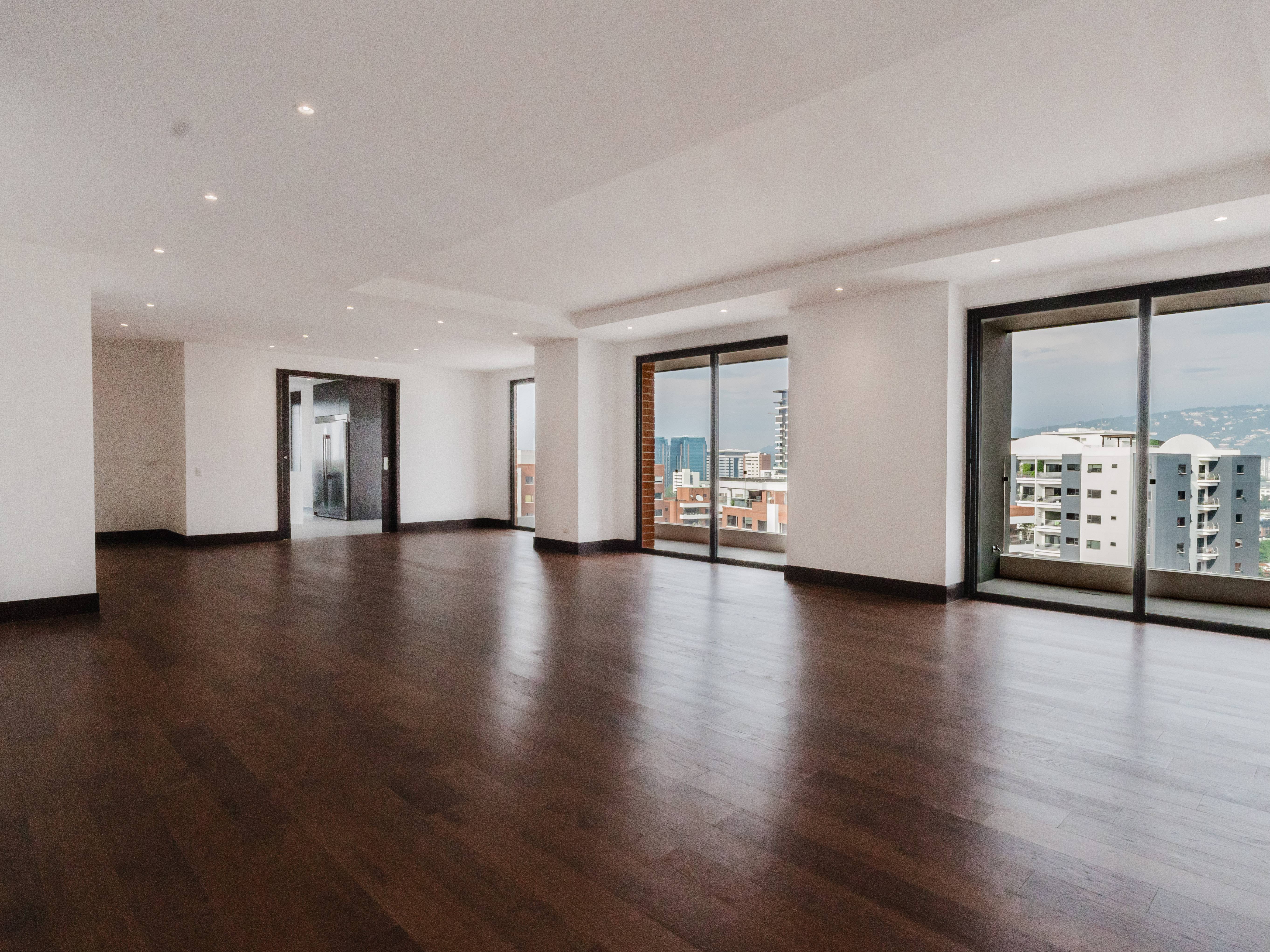 APARTAMENTO ZONA 14, EDIFICIO VISTANA