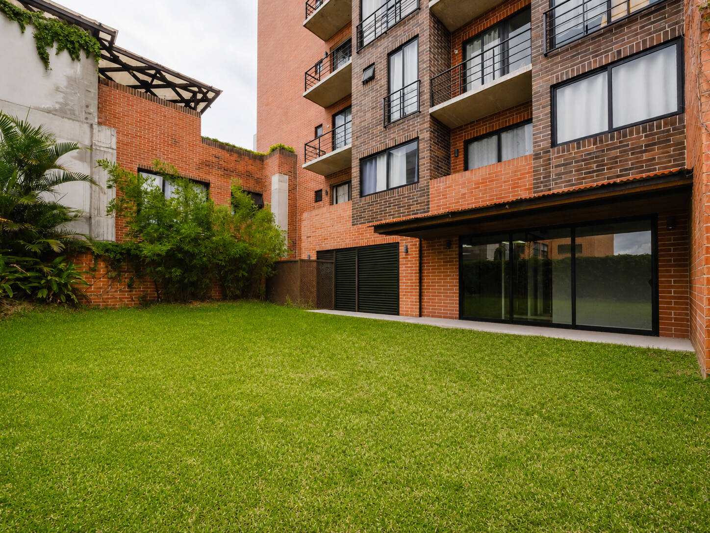 OFICINA ZONA 4, EDIFICIO 4VENEZIA