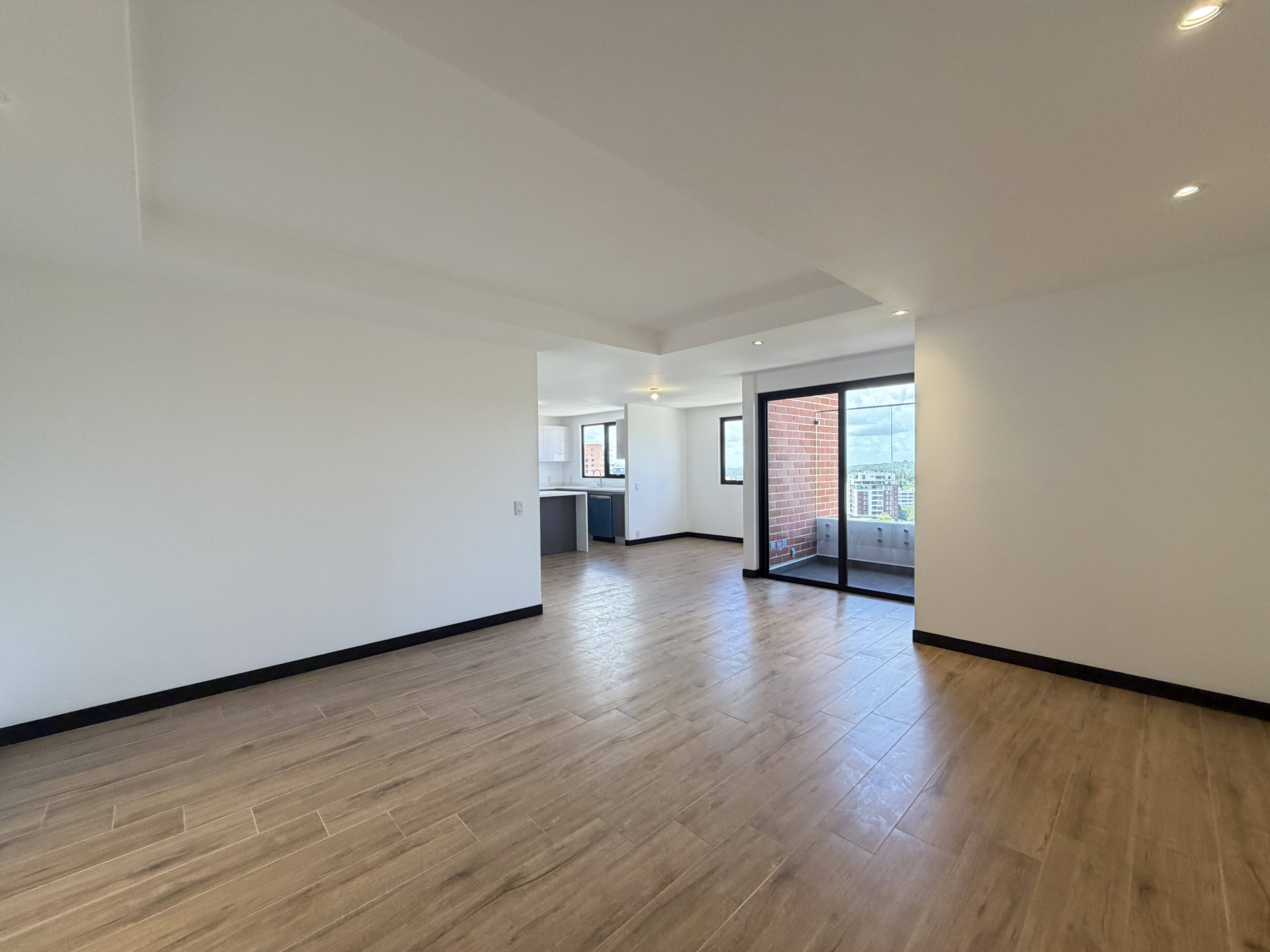 APARTAMENTO ZONA 15, EDIFICIO ALENA